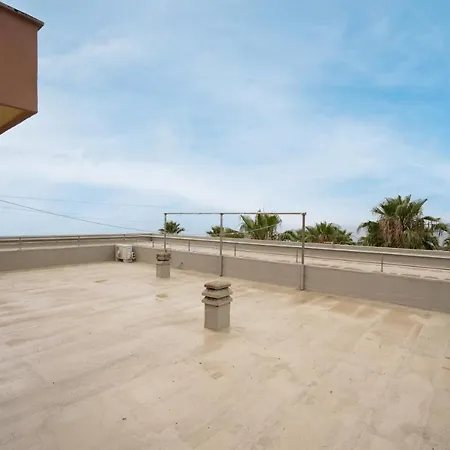 Marino Monolocale A 20 Mt Dal Mare 아파트