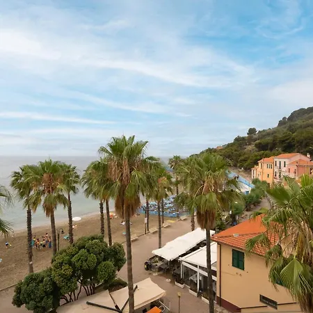 Appartamento [condominio Marino] Monolocale A 20 Mt Dal Mare *